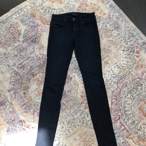 Jeans - Picture 1 of 3